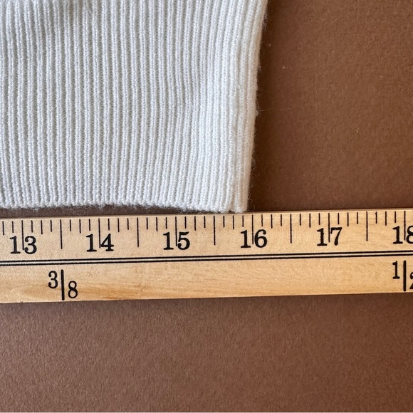 Vintage Cream Short Sleeve Mock-Neck Cottagecore Sweater Drop Stitch Cable Knit - Picture 9 of 11